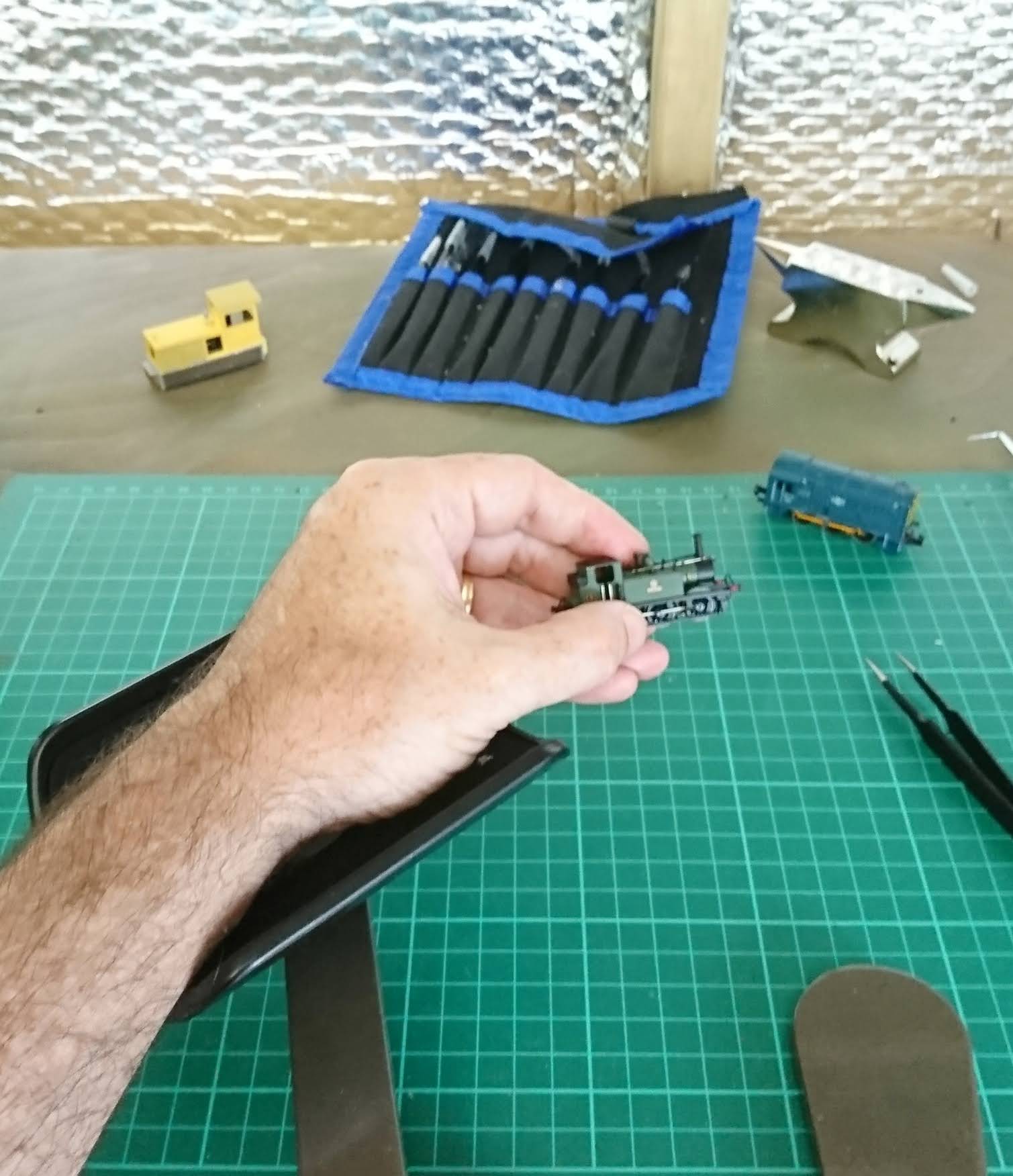 Modelling Helper A stable aid to let you keep modelling when your hands shake